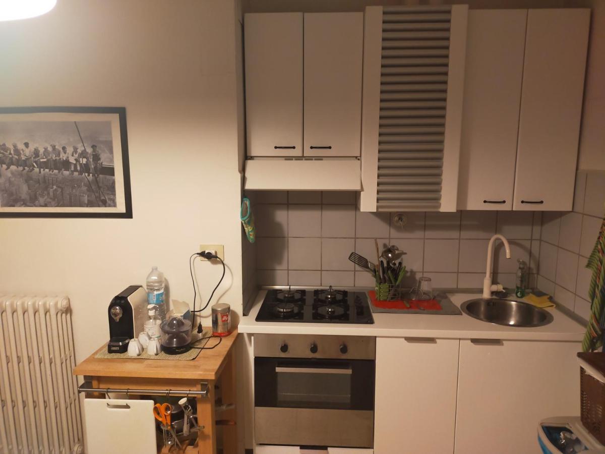 B & B Via Borgo Di San Pietro Болонья Екстер'єр фото